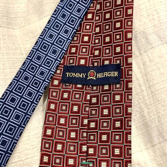 Men's Tie by Tommy Hilfiger. - Picture 3 of 3